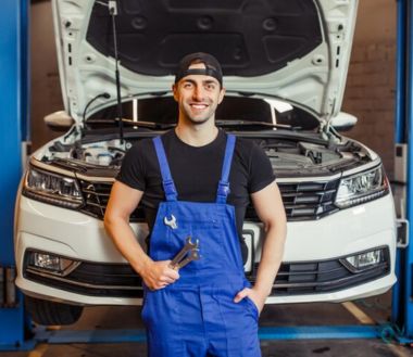 How Important is Car Servicing By Car Mechanics For Rental Cars In Lilydale?